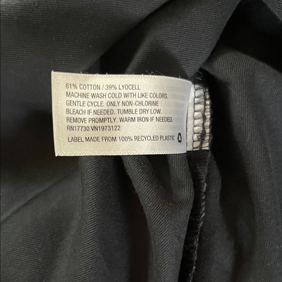 Universal Thread Men's Casual Button Down Shirt - Picture 7 of 7